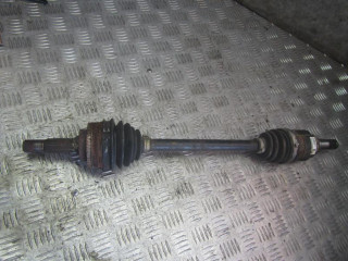 полуось передняя левая (приводной вал, ШРУС) Toyota Yaris P1 2002, 1.4 л., АКПП, хетчбэк 5 дв., P26080578