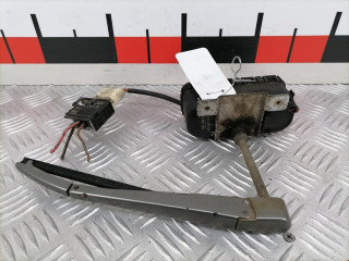насос (моторчик) омывателя фар Land Rover Range Rover 3 поколение 2004, 3.0 л., АКПП, внедорожник 5 дв., XBS000020