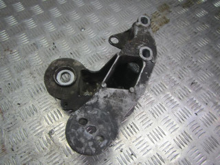 кронштейн двигателя Audi A6 C5 [рестайлинг] 2004, 3.2 л., МКПП, седан, 4F0199351H