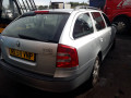 форсунка Skoda Octavia 2 поколение (A5) [рестайлинг] 2008, 1.9 л., МКПП, универсал, 038130073AG - фото №7