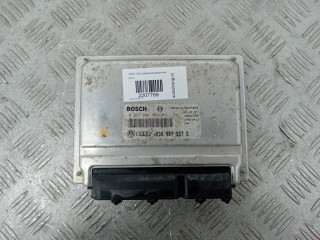 блок управления двигателем Audi A4 B5 1997, 1.8 л., МКПП, универсал, 8D0907557S
