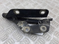 петля капота правая Land Rover Freelander 2 поколение 2006, 2.2 л., МКПП, внедорожник 5 дв., LR001562 - фото №2