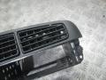 рамка под магнитолу Volkswagen Golf 3 поколение 1994, 1.6 л., МКПП, хетчбэк 5 дв., 1H6819732B - фото №3