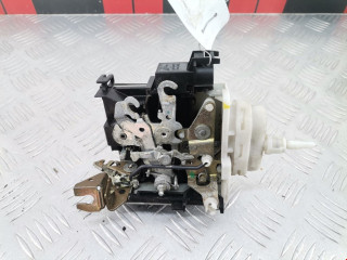 замок двери передней правой Audi A4 B5 [рестайлинг] 2001, 1.9 л., АКПП, универсал, 8D1837016F