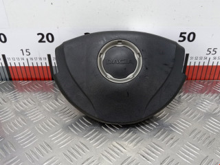 подушка безопасности водителя Renault Sandero 1 поколение 2010, 1.5 л., МКПП, хетчбэк 5 дв., 8200842062