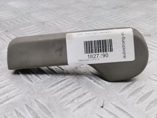 захватный крюк капота Volkswagen Golf 4 поколение 2002, 1.4 л., МКПП, хетчбэк 3 дв., 1J1823533C