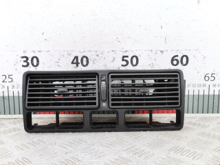 дефлектор обдува салона Volkswagen Golf 4 поколение 1997, 1.6 л., МКПП, хетчбэк 5 дв., 1J0819728F