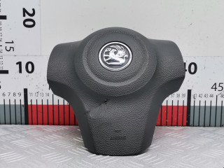 подушка безопасности водителя Opel Corsa D 2010, 1.2 л., МКПП, хетчбэк 5 дв., 13369480