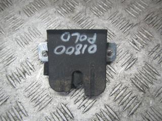 замок багажника Volkswagen Polo 4 поколение 2003, 1.4 л., МКПП, хетчбэк 5 дв., 6Q6827505B