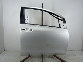 дверь передняя правая Toyota Yaris XP9 2006, 1.4 л., МКПП, хетчбэк 5 дв., 670010D170