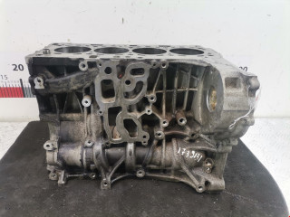 блок цилиндров BMW 5 серия F07/F10/F11 2011, 2.0 л., МКПП, универсал, 11112359840