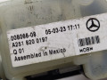 активатор замка крышки топливного бака Mercedes-Benz M-Класс W164 2005, 3.0 л., CDi, дизель, АКПП, внедорожник 5 дв., полный привод, A2518200197, 2518200197 - фото №4
