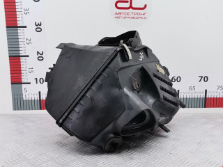 корпус воздушного фильтра Audi A6 4F/C6 2007, 2.7 л., вариатор, универсал, 4F0133837H