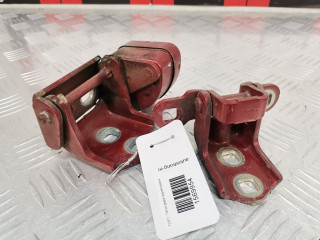 петля двери Renault Scenic 2 поколение 2004, 1.9 л., МКПП, минивэн, 8200885637