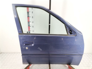 дверь передняя правая Peugeot 306 1 поколение [рестайлинг] 1999, 1.6 л., МКПП, хетчбэк 5 дв., 9004L7