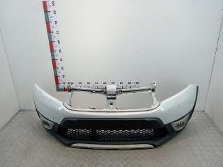 бампер передний Renault Sandero 2 поколение 2015, 1.5 л., МКПП, хетчбэк 5 дв., 620220802R