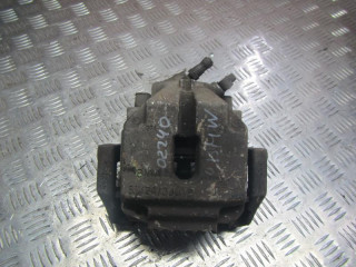 суппорт передний правый BMW X1 E84 2010, 2.0 л., АКПП, внедорожник 5 дв.