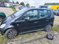 клапанная крышка Mercedes-Benz A-Класс W168 1999, 1.4 л., МКПП, хетчбэк 5 дв. - фото №9