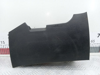 подушка безопасности коленная Toyota Avensis 3 поколение (T270) [рестайлинг] 2012, 2.0 л., МКПП, седан