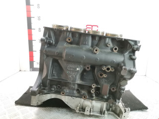 блок цилиндров Audi A4 B8/8K 2010, 1.8 л., АКПП, седан, CDHA