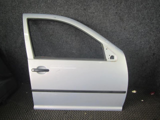 дверь передняя правая Volkswagen Golf 4 поколение 2001, 1.6 л., МКПП, хетчбэк 5 дв.