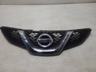 решетка радиатора Nissan Qashqai 2 поколение 2015, 1.2 л., Ti, бензин, АКПП, серебристый, внедорожник 5 дв., передний привод, 623104EA1A