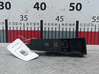 кнопка ASC / ESP Volkswagen Passat B7 2011, 2.0 л., АКПП, универсал