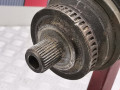 полуось передняя левая (приводной вал, ШРУС) Volkswagen Passat B5 2000, 1.6 л., АКПП, универсал, 8D0407453AX - фото №2
