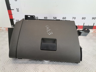 бардачок Ford C-Max 1 поколение 2006, 1.6 л., МКПП, минивэн, 1329025