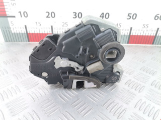 замок двери передней правой Toyota Avensis 3 поколение (T270) 2011, 2.0 л., МКПП, универсал