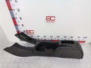 рамка обрамление кулисы Peugeot 307 1 поколение 2003, 2.0 л., МКПП, универсал, 9634496677