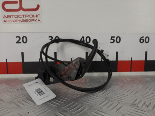 захватный крюк капота Renault Megane 2 поколение 2005, 1.4 л., МКПП, хетчбэк 5 дв., 8200051535
