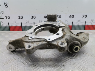 кулак задний правый Mercedes-Benz CLS-Класс C218/X218 2013, 3.5 л., АКПП, купе, A2123500241