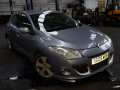 подлокотник Renault Megane 3 поколение 2009, 1.6 л., МКПП, хетчбэк 5 дв., 969200012R - фото №11