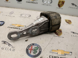 кронштейн глушителя Porsche 2023, 2.0 л., бензин, АКПП, 95B253144