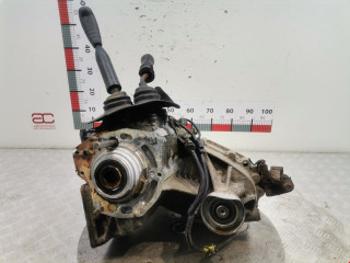 раздаточная коробка Mitsubishi L200 3 поколение 2003, 2.5 л., МКПП, пикап, MR336056