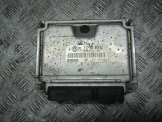 блок управления двигателем Volkswagen Golf 3 поколение 2000, 1.4 л., 036906032G