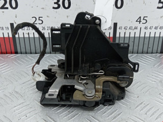 замок двери передней левой Volkswagen Golf 4 поколение 2001, 1.4 л., МКПП, хетчбэк 3 дв., 6X1837013H