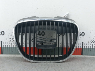решетка радиатора SEAT Ibiza 3 поколение 2005, 6L0853651