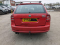 накладка на порог Skoda Octavia 2 поколение (A5) 2006, 2.0 л., МКПП, универсал - фото №10
