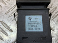 кнопка обогрева заднего стекла Volkswagen Golf 4 поколение 2001, 1.6 л., бензин, АКПП, хетчбэк 5 дв., 1J0959621C - фото №5