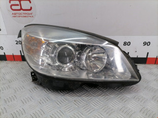 фара правая Mercedes-Benz C-Класс W204/S204 2009, 2.2 л., МКПП, седан, A2048208661