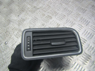 дефлектор обдува салона Volkswagen Jetta 6 поколение 2012, 1.2 л., МКПП, седан, 5C6819704