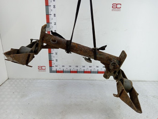 усилитель бампера переднего IVECO EuroCargo 2 поколение 2006, 5.9 л., МКПП, 1363606