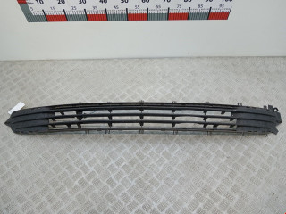 заглушка (решетка) в бампер Opel Corsa C 2000, 1.0 л., МКПП, хетчбэк 3 дв., 09116132