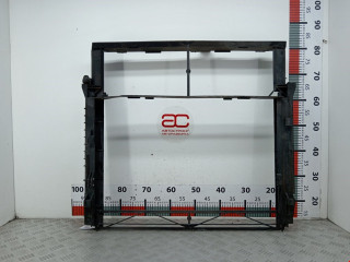 кронштейн радиатора Land Rover Range Rover 3 поколение 2003, 4.4 л., АКПП, внедорожник 5 дв.