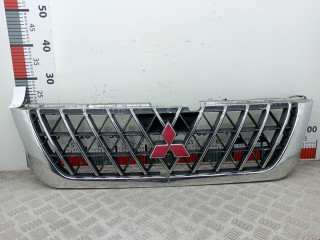 решетка радиатора Mitsubishi L200 3 поколение 2003, 2.5 л., МКПП, пикап