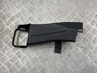 воздуховод BMW X5 G05 [рестайлинг] G05 2023, 3.0 л., B58B30, бензин, АКПП, carbonschwarz metallic (416), внедорожник 5 дв., 13715A1F9B4