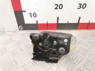 замок двери передней правой Volkswagen Passat B6 2007, 2.0 л., АКПП, универсал, 3C2837016A