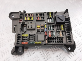 блок предохранителей BMW X5 E70 2007, 3.0 л., АКПП, внедорожник 5 дв., 61146931687